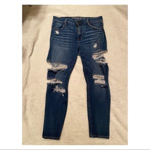 American eagle ripped jeans